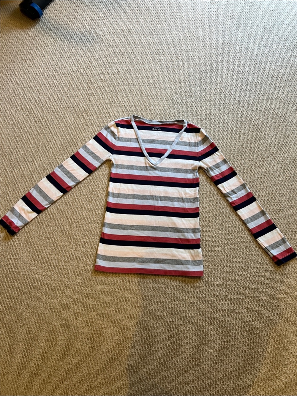 J.Crew Perfect Fit Tee XS Multicolor Striped VNeck Long Sleeve Fitted Cotton Top